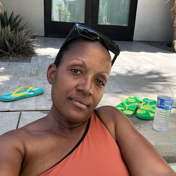 Meet your Posher, Antrease - Picture 4 of 5